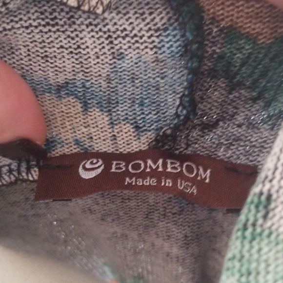 NWOT BomBom hoodie size small - Picture 3 of 4